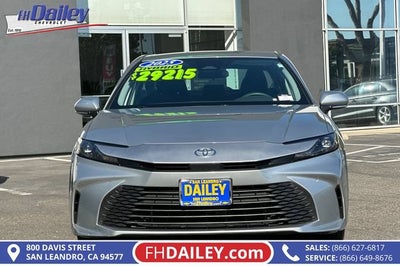 2025 Toyota Camry LE