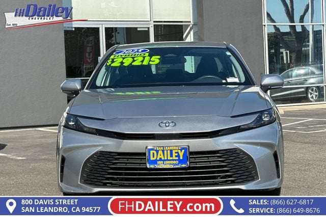 2025 Toyota Camry LE