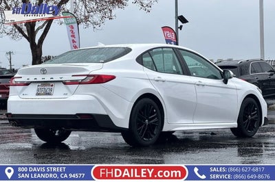 2025 Toyota Camry LE