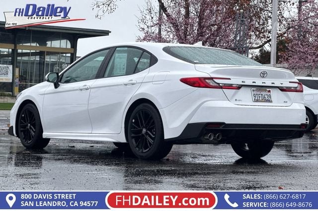 2025 Toyota Camry LE