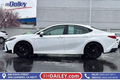 2025 Toyota Camry LE