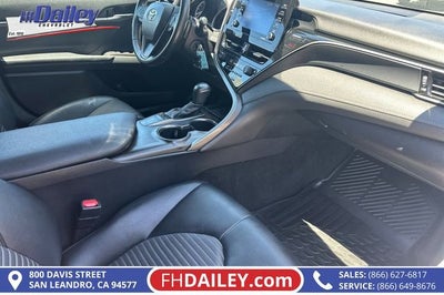 2022 Toyota Camry SE