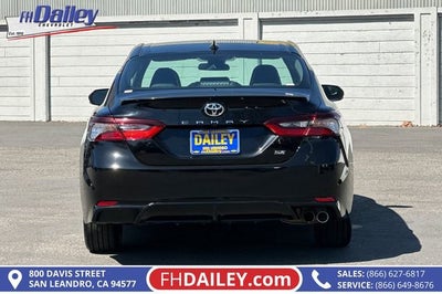 2024 Toyota Camry SE