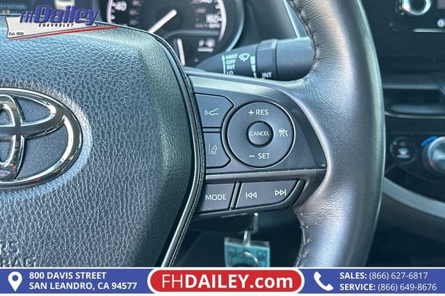 2024 Toyota Camry SE