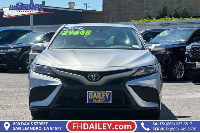 2024 Toyota Camry SE
