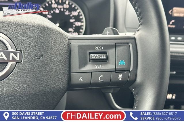 2025 Nissan Rogue SV