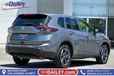 2025 Nissan Rogue SV