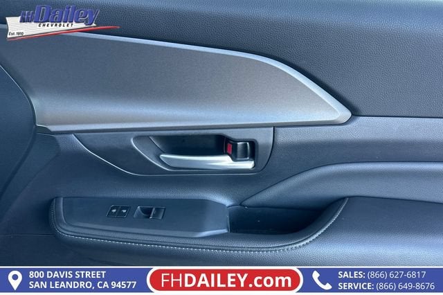 2025 Toyota Grand Highlander Hybrid XLE