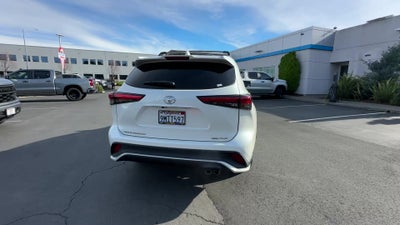 2021 Toyota Highlander XSE