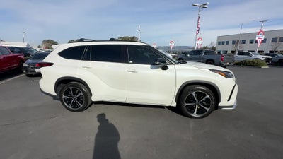 2021 Toyota Highlander XSE