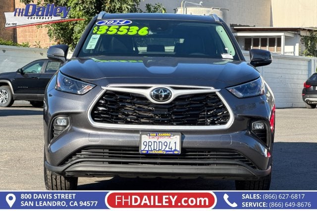 2024 Toyota Highlander LE