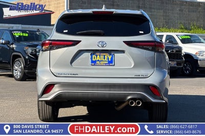 2025 Toyota Highlander LE