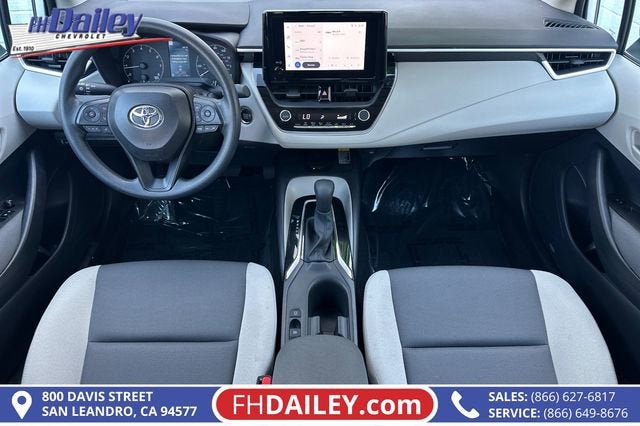 2025 Toyota Corolla LE