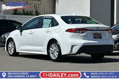 2025 Toyota Corolla LE