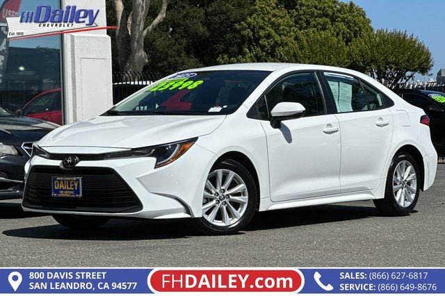 2025 Toyota Corolla LE