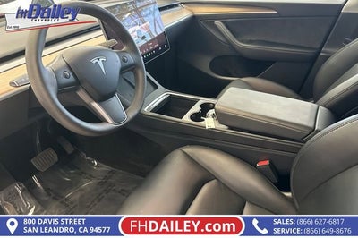 2025 Tesla Model Y Long Range