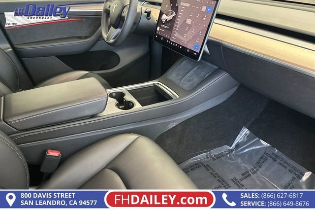2025 Tesla Model Y Long Range