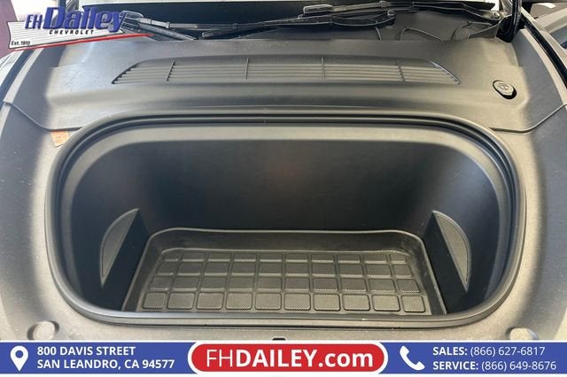 2025 Tesla Model Y Long Range