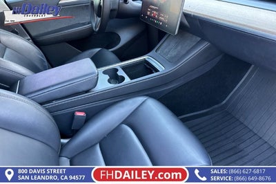 2023 Tesla Model Y Long Range