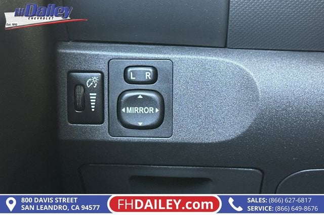 2009 Toyota Yaris Base