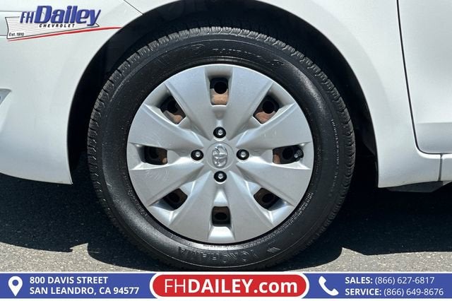 2009 Toyota Yaris Base
