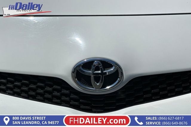 2009 Toyota Yaris Base