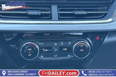 2025 Chevrolet Trax LT