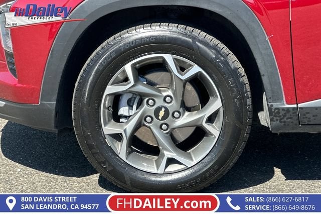 2025 Chevrolet Trax LT