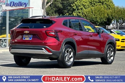 2025 Chevrolet Trax LT