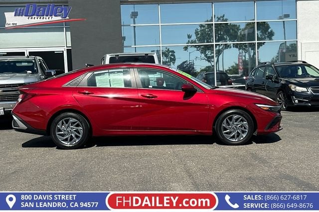 2024 Hyundai Elantra SEL