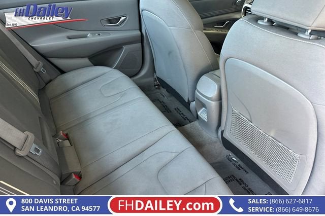 2025 Hyundai Elantra SEL Convenience