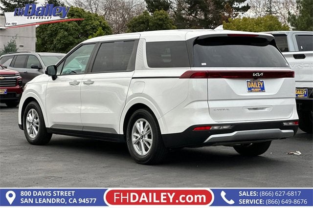 2024 Kia Carnival LX