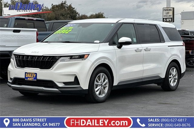 2024 Kia Carnival LX