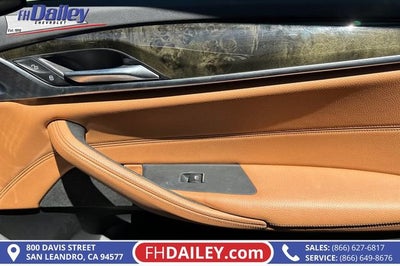 2019 BMW 5 Series 530i