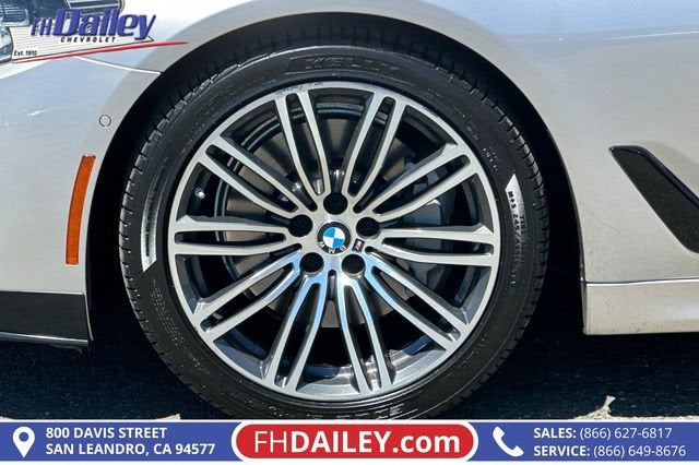 2019 BMW 5 Series 530i